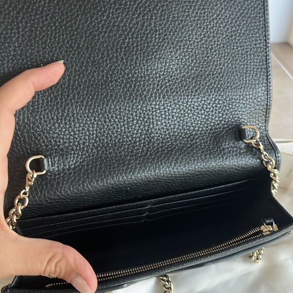 Gucci Crossbody- Soho Collection wallet on a chain - Picture 9 of 10